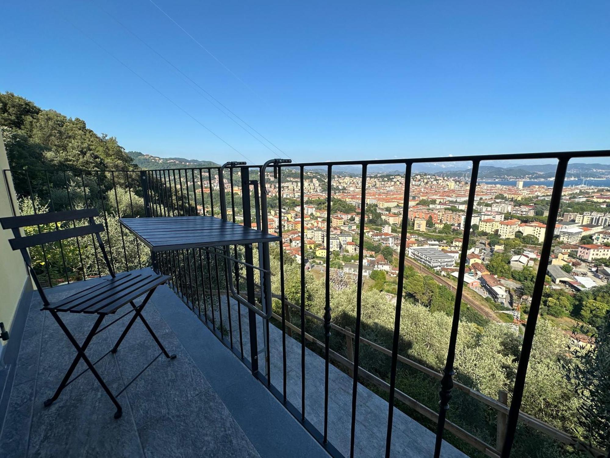Bed and Breakfast 88 Miglia La Spezia Exterior foto